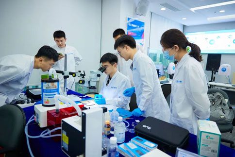 pt真人游戏官网联合吉训明教授团队成员，成功举办脑缺血动物模型培训班