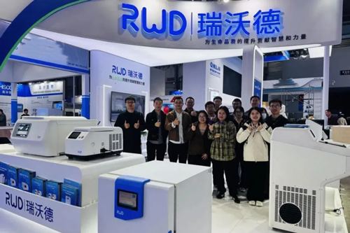 pt真人游戏官网出席analytica China 2024，助力中国科研仪器发展
