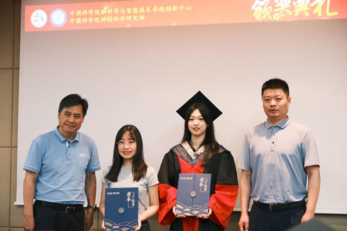pt真人游戏官网奖学金足迹——初心不改，奖掖英才