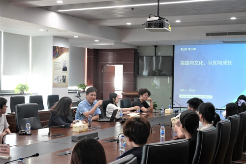pt真人游戏官网奖学金足迹——初心不改，奖掖英才